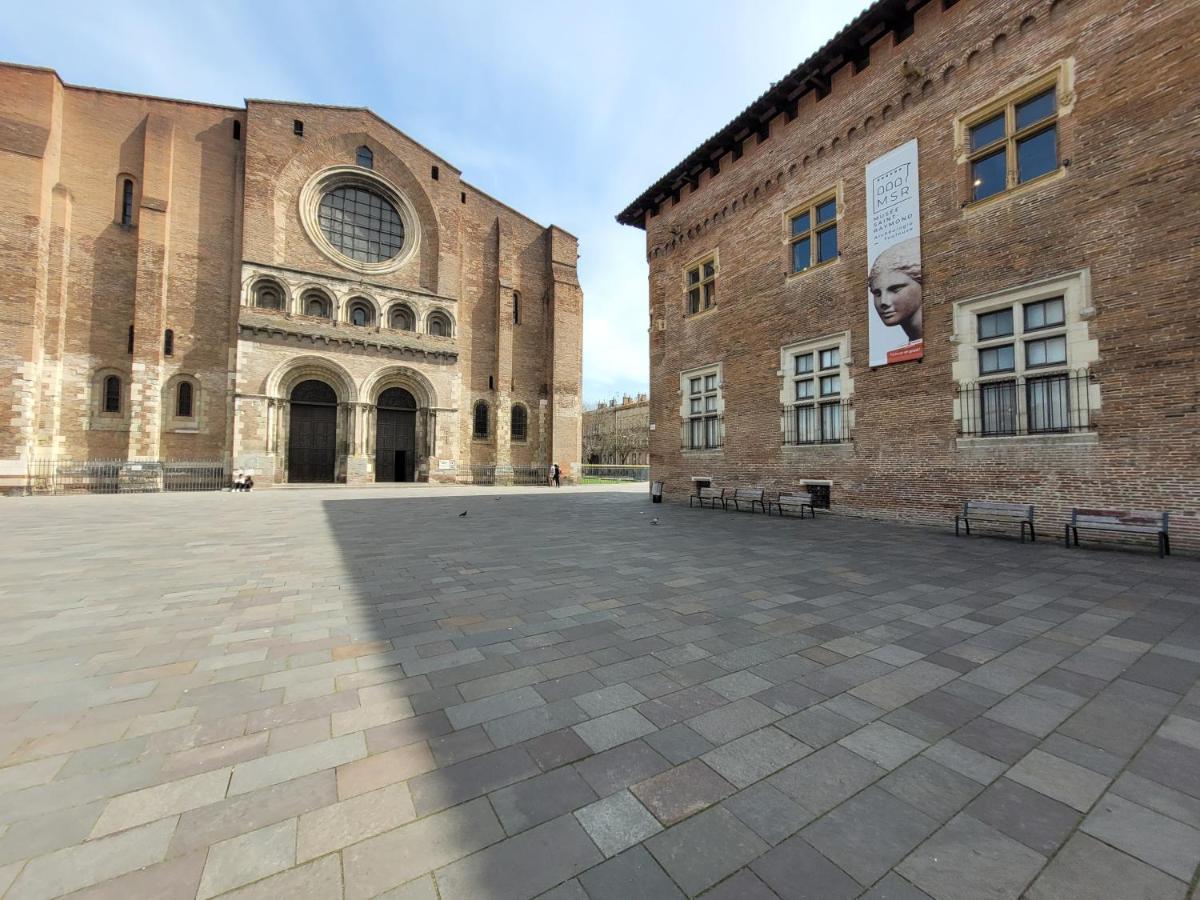 Toulouse - Basilique St-Sernin------- Netflix Luaran gambar